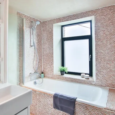 بيت للعطل Authentique Confortable Convivial Spacieux Elegant