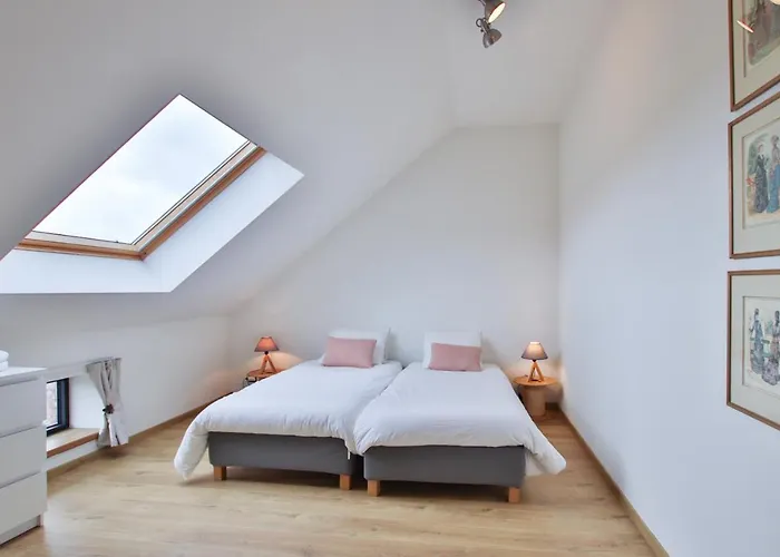 Authentique Confortable Convivial Spacieux Elegant